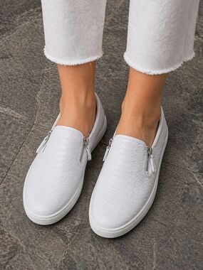 JustFab White Quilted Flats - Courtney New Size 8.5